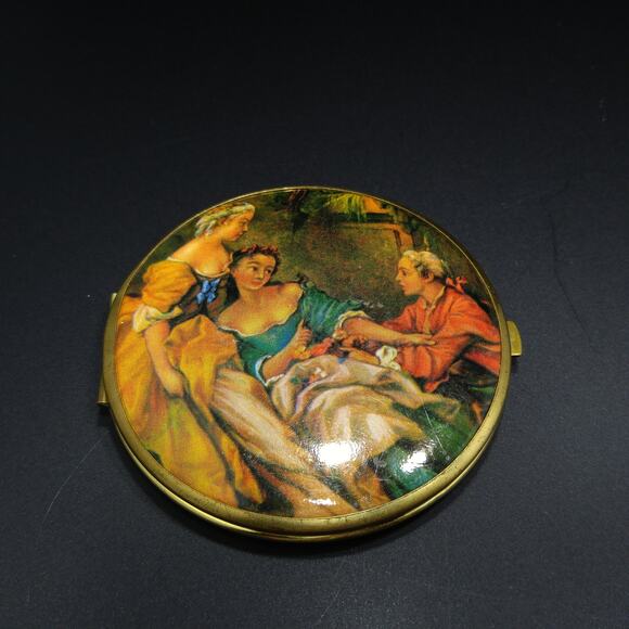 Vintage Two Mirror Compact, Victorian Romantic Scene, 1950s Accessory - Picture 9 of 10